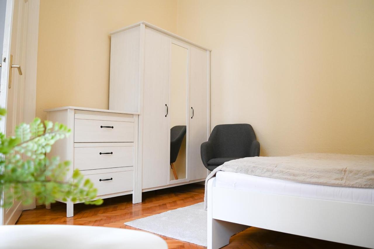 Your Home In Budapest: Cozy, Central & Silent Екстер'єр фото
