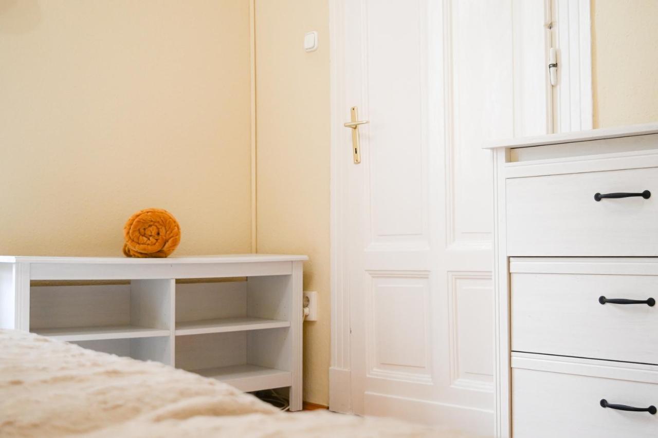 Your Home In Budapest: Cozy, Central & Silent Екстер'єр фото